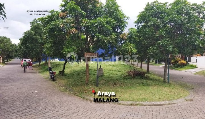 Land in Hook Position Ready to Build at Greenwood Golf Araya Malang