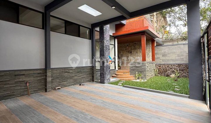 Rumah Modern Baru Di Cluster Nieuw Indie Araya Malang(DN2037) 2