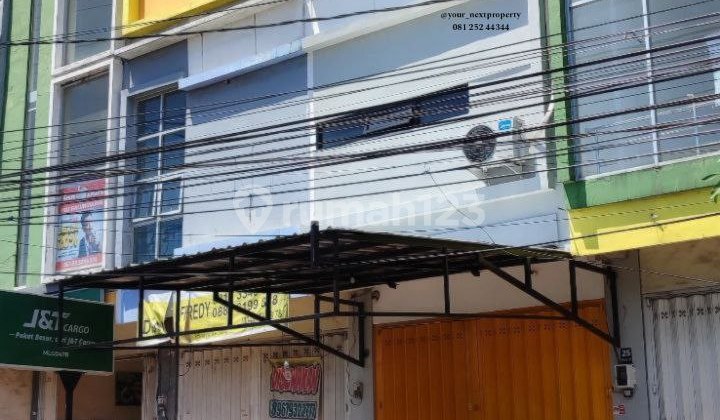 Ruko Mewah Semi Furnish di Jalan Galunggung Lowokwaru Malang Ruko Mewah Semi Furnish di Jalan Galunggung Lowokwaru Malang