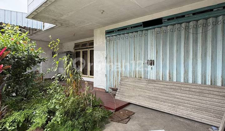 Rumah Klasik Di Area Jalan Ciliwung, Blimbing Kota Malang(DN2064) 2