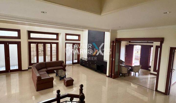 Rumah Klasik Mewah Premium Di Cluster Araya Golf Malang(DN1164) 2