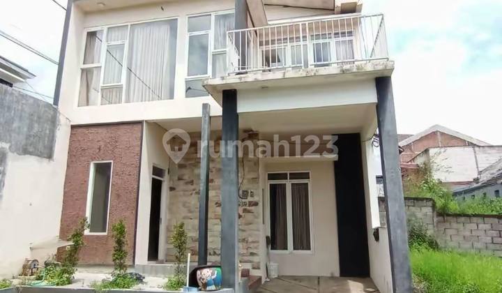 Villa Furnished Sangat Nyaman di Cluster Villa Junrejo Kota Batu