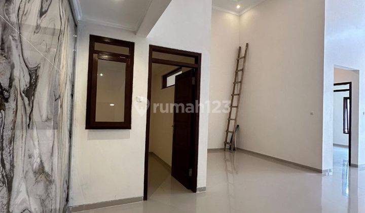 Rumah Baru Cantik Siap Huni Sangat Nyaman Di Araya,malang Dn1280  2