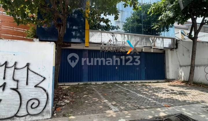 Shop House in a Strategic Location, Good Condition, on Sawojajar Road Axis, Malang. 2