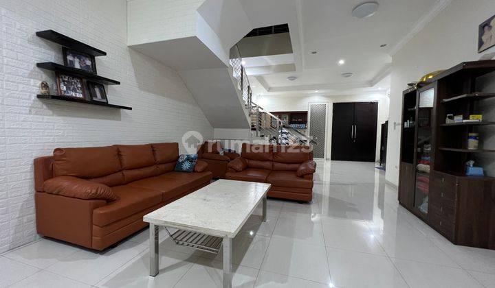 RUMAH MEWAH FURNISHED DI MULYOSARI SURABAYA TIMUR 2