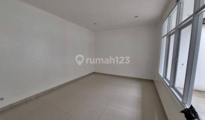 Dijual Rumah di Villa Melati Mas, Serpong Tangerang Selatan 2