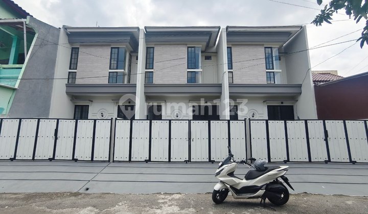 ‼️Selangkah Merr‼️ Rumah Minimalis Modern Murah Baru Gress di Kedung Baruk Rungkut Surabaya
