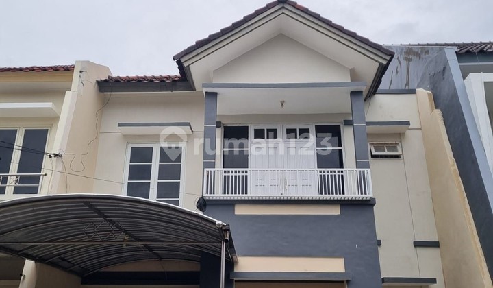 Dijual Rumah Baru Renovasi Siap Huni di Dharmahusada Mas Surabaya Timur