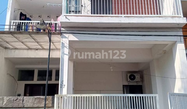 Rumah Semi Furnished Siap Huni Lokasi Perum Pandanwangi Sulfat Kota Malang