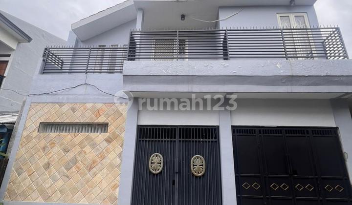 Rumah Siap huni 2 lantai Manukan Tandes surabaya barat Rumah Siap huni 2 lantai Manukan Tandes surabaya barat