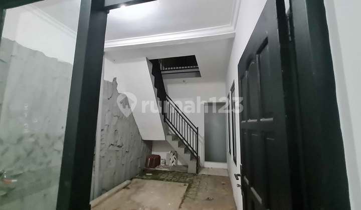 Rumah Full Renovasi di Perumahan Tunjungsekar Lowokwaru Malang 2