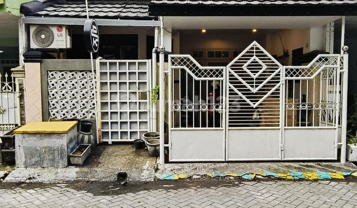Rumah Semi Furnished di Perumahan Babatan Pilang Wiyung Surabaya Rumah Semi Furnished di Perumahan Babatan Pilang Wiyung Surabaya
