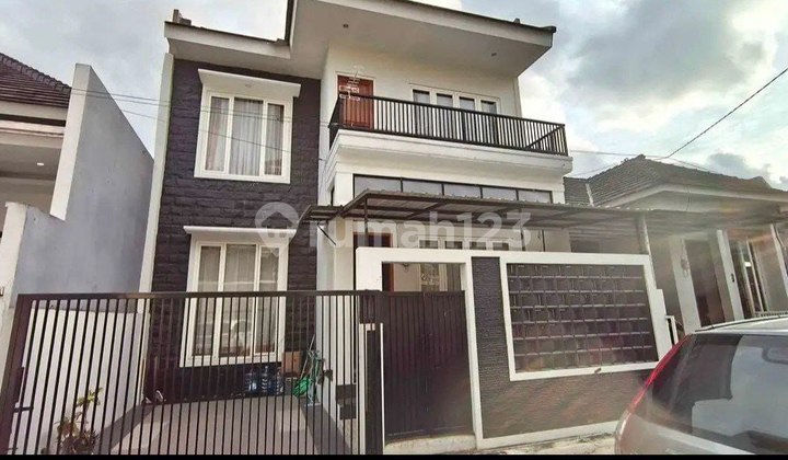 ‼️Jual Cepat Turun Harga‼️ Dijual Murah Rumah Villa Siap Huni Lokasi Ngaglik Kota Wisata Batu