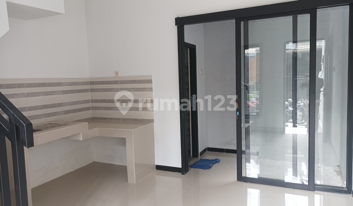 ‼Free All Biaya‼ Rumah Scandinavian Modern Baru Gress Siap Huni di Perumahan Gununganyar Emas Surabaya