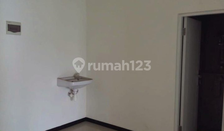 New Ready-to-Occupy House in Mulyosari, Mulyorejo, East Surabaya 2