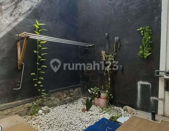 Rumah Full Renovasi Lokasi The Taman Dhika Buduran Sidoarjo 2