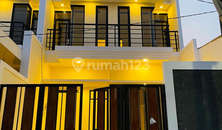 Dijual Rumah Modern Baru Gress Siap Huni di Perumahan Pondok Benowo Indah Surabaya Barat