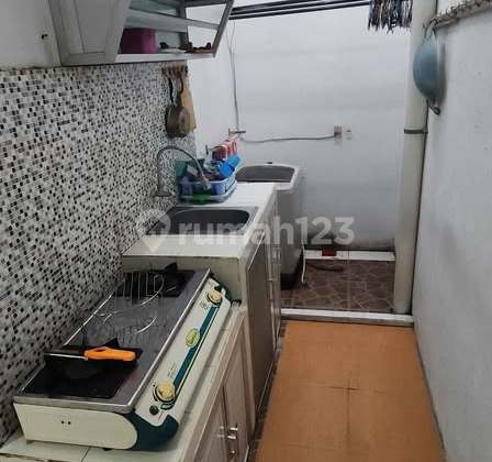 Semi-Furnished Adjacent House Surabaya Ready to Occupy Location Medaeng Waru Housing Estate Sidoarjo Semi-Furnished Adjacent House Surabaya Ready to Occupy Location Medaeng Waru Housing Estate Sidoarjo