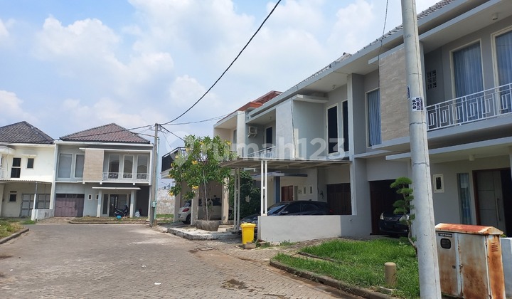 ‼️Jual Cepat Dibawah Pasaran‼️ Rumah Minimalis di Perumahan Unimas Garden Regency Waru Sidoarjo 2