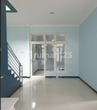 Disewakan Rumah Siap Huni 2 Lantai Lokasi Perumahan Injoko Gayungan Surabaya 2