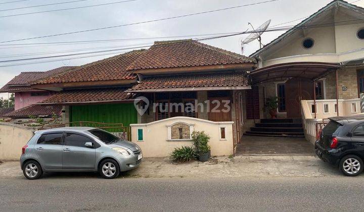 Rumah Strategis Purwokerto Utara Jl. Raya Dekat Kampus, Hotel Bintang 1