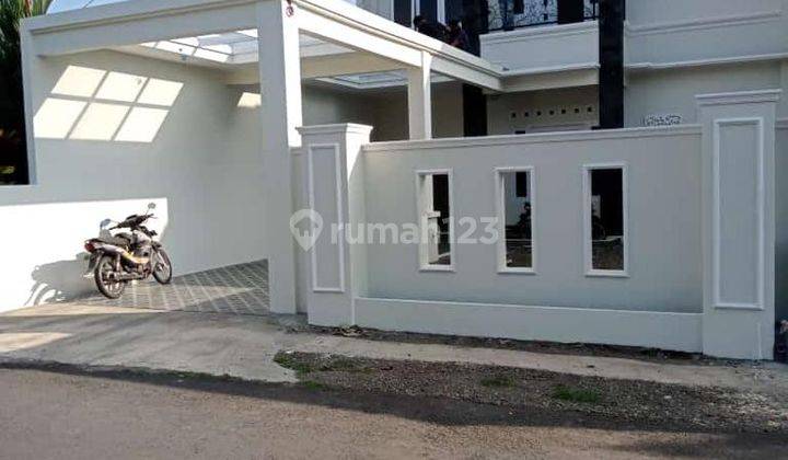 Rumah 2 Lantai SHM di Jl. Prof. M. Yamin, Purwokerto 1