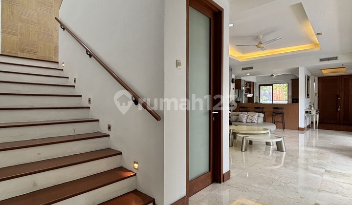 Dijual Rumah Tropical Bagus di Kemang Dalam Komplek Ada Pool 2