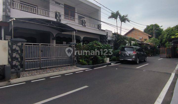 Di Sewakan Kontrakan Rumah Dua Lantai Di Perumahan Pondok Kopi 1