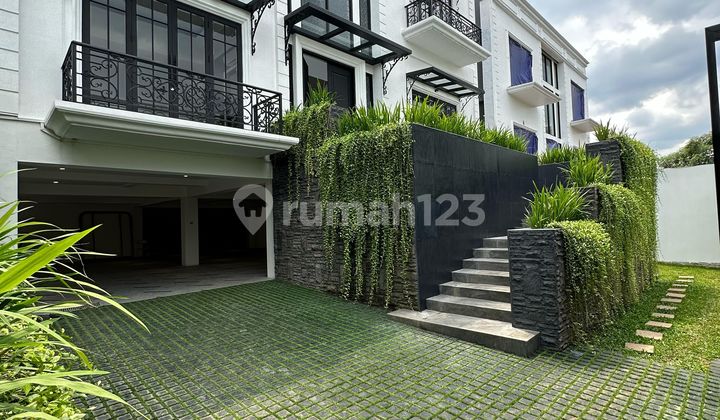 Jual cepat rumah modern classic di Kemang Jakarta Selatan 