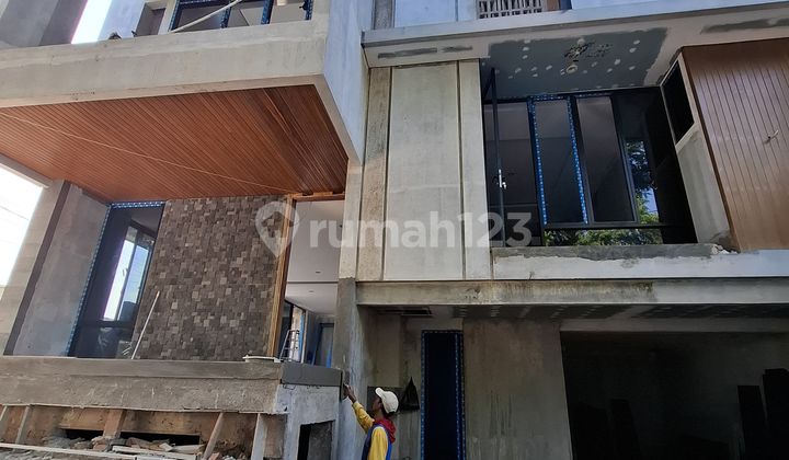 Jual rumah baru mewah di Duren sawit Jakarta Timur  2