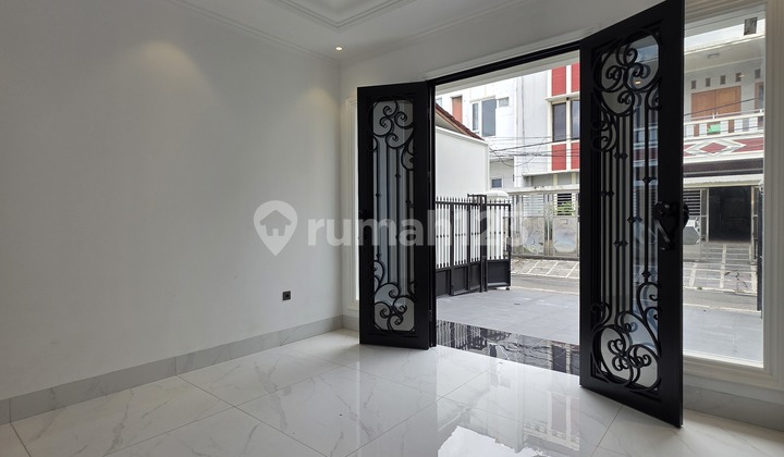 Jual Butuh Rumah Baru Dalam Komplek Cempaka Putih Jakarta Pusat 2
