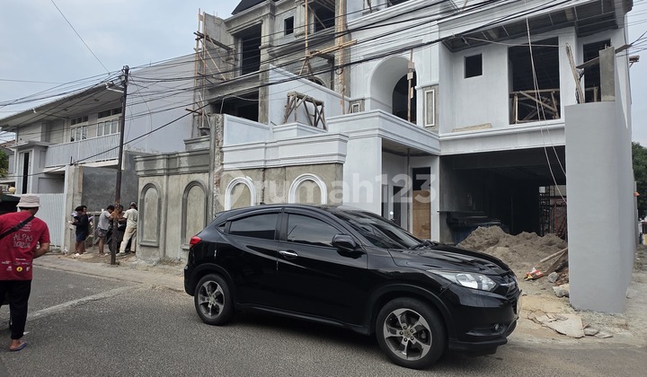 Jual Rumah Classic Modern Di Tebet Dekat Ke Patra Kuningan Jaksel