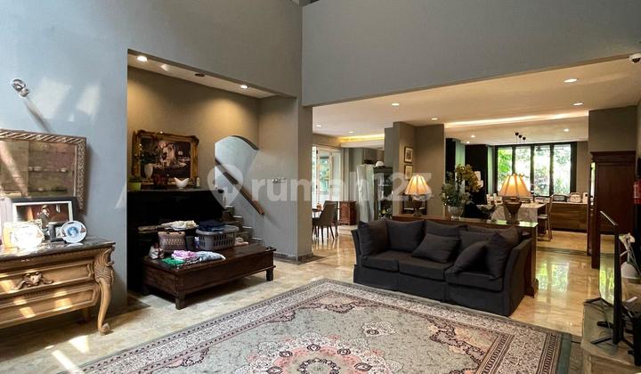 Quick Sale Nice House with Pool in Cempaka Putih Central Jakarta 2