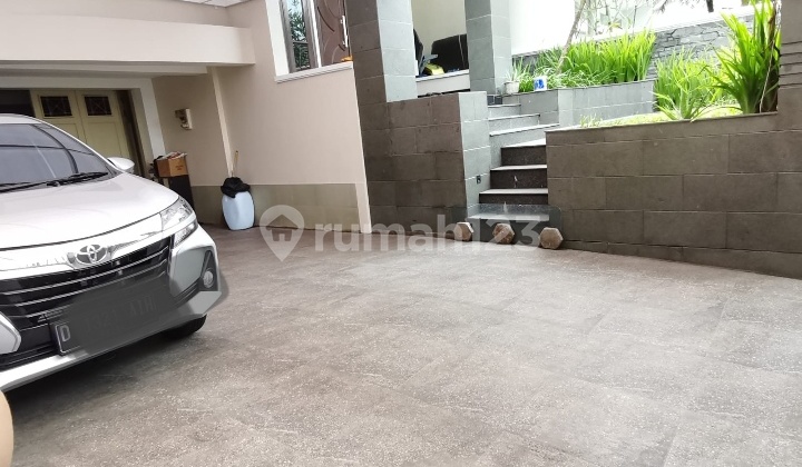 Mewah.....rumah 2 Lantai Di Pasteur Bandung