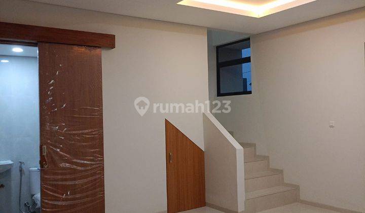 Rumah Baru Di Cluster Sayap Setraduta Bandung 1