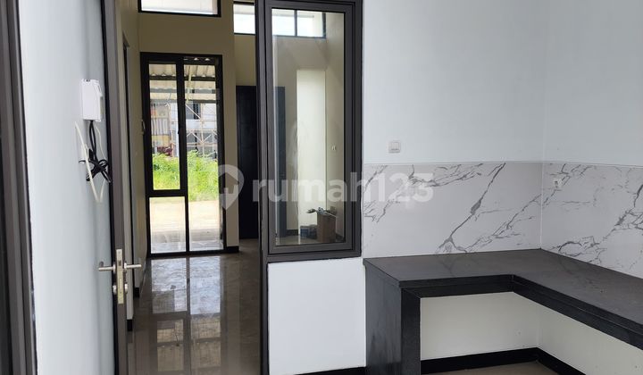 New Comfortable Hook House in TKI V Bandung 2