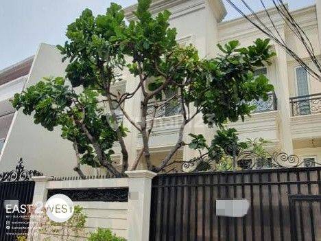 Jual Rumah Modern Klasik Kebon Kacang Jakarta Pusat Bagus Mewah 1