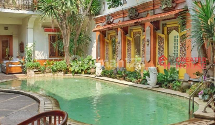 Dijual Rumah Mewah di Kemang Siap Huni SHM - Sertifikat Hak Milik