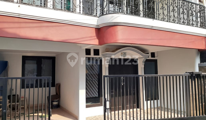 Dijual Cepat Rumah 2 Lantai di Tebet SHM - Sertifikat Hak Milik 2
