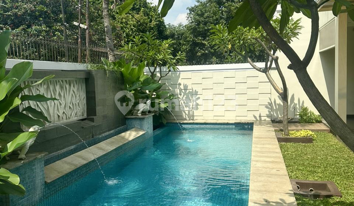 Disewakan Rumah Mewah ada Kolam Renang di Cipete 2