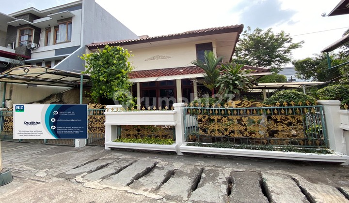 Dijual Rumah 2 Lantai di Tebet area Bagus untuk Usaha Dijual Rumah 2 Lantai di Tebet area Bagus untuk Usaha