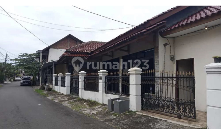 Dijual Murah Rumah di Tebet cocok untuk Kost2an