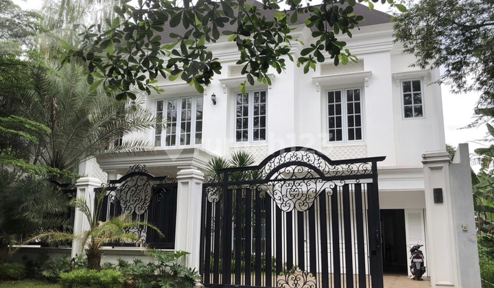 Dijual Luxurious Brand New Classic White House Pondok Indah
