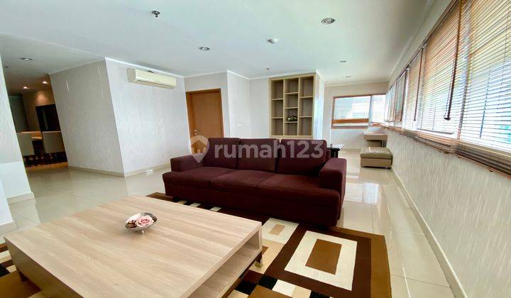 Disewakan 3 Bedroom Sahid Sudirman Residences Furnished 2