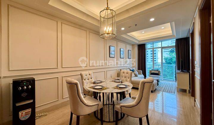ruang makan south hills apartment for rent
