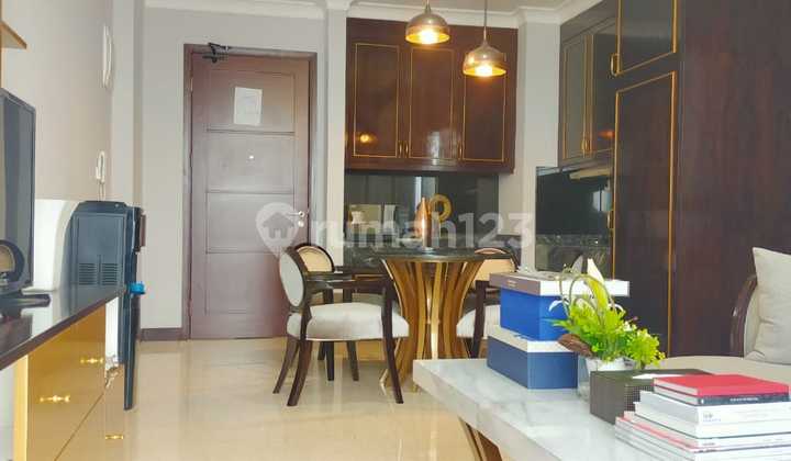 Dijual Apartemen Permata Hijau Suites 3 Bedroom Fully Furnished