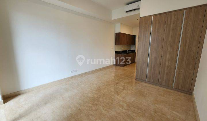For Rent Apartment 57 Promenade Studio Unfurnished 2