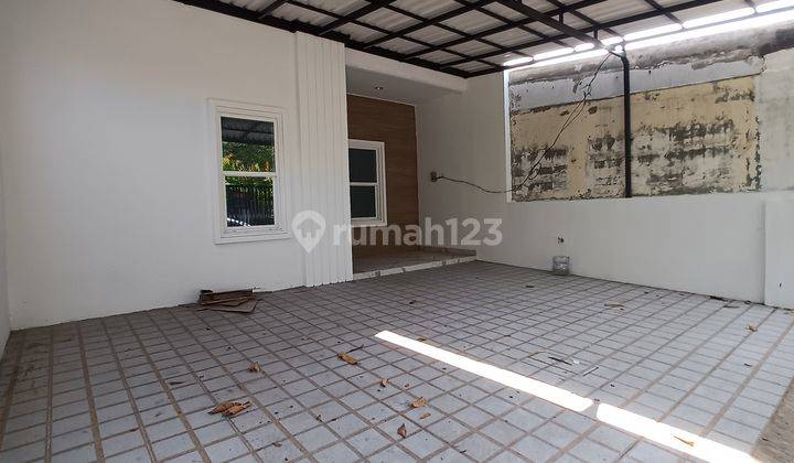 Rumah Cantik 2 Lantai Siap Huni di Sektor 1C Gading Serpong 2