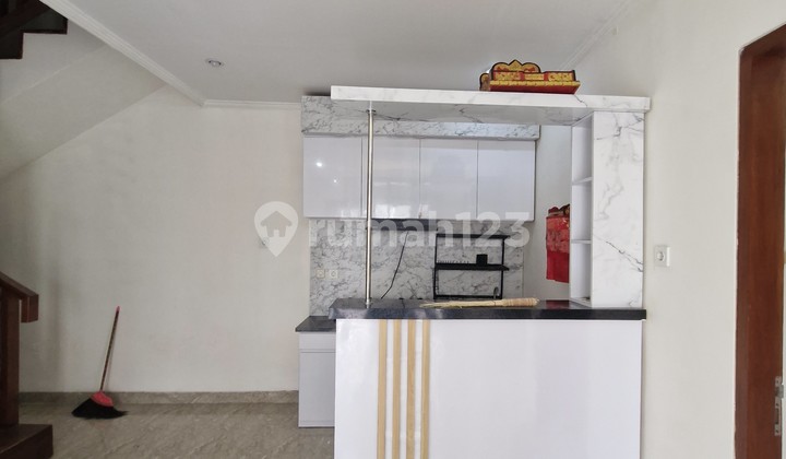 Rumah 3 Kamar Tidur Cluster One Gate System Dekat Sanur.