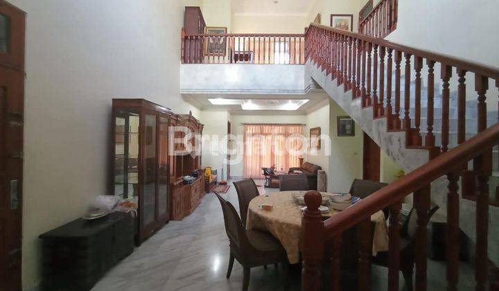 Rumah 2 lantai di lingkungan elit Renon, Bali 1